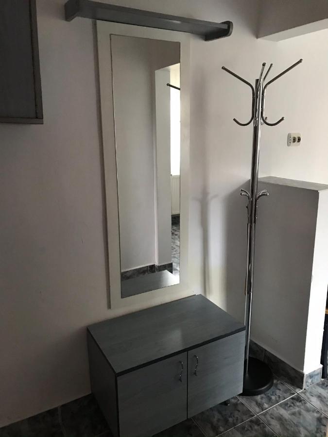 Apartament Andreea Тиргу-Муреш Екстер'єр фото